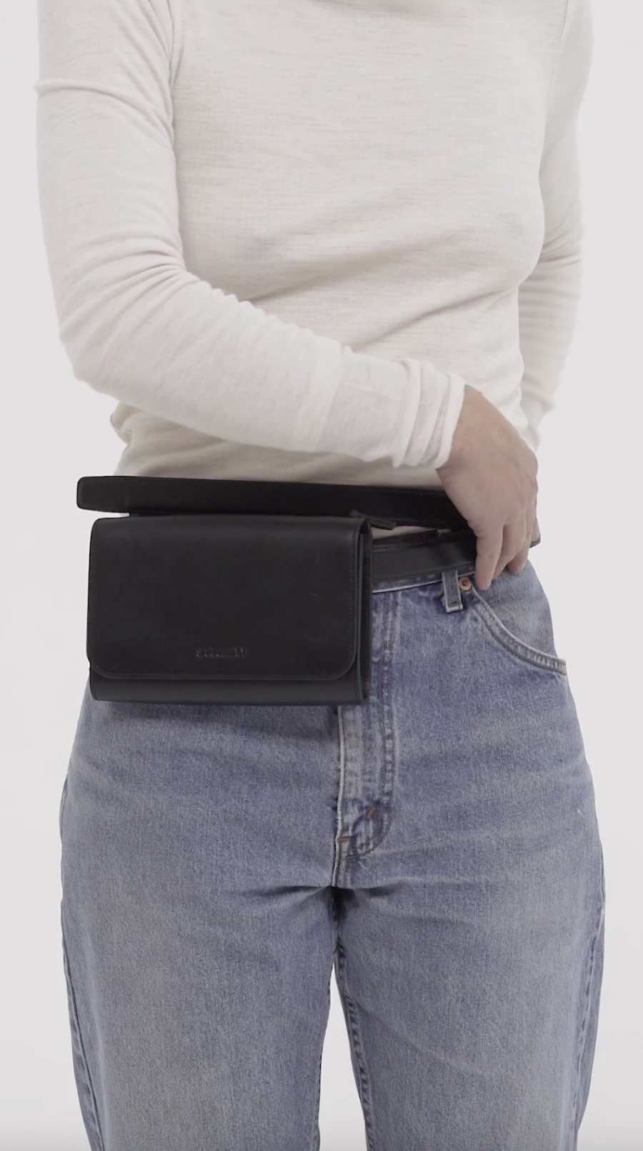 Habit 24 Cross Pouch